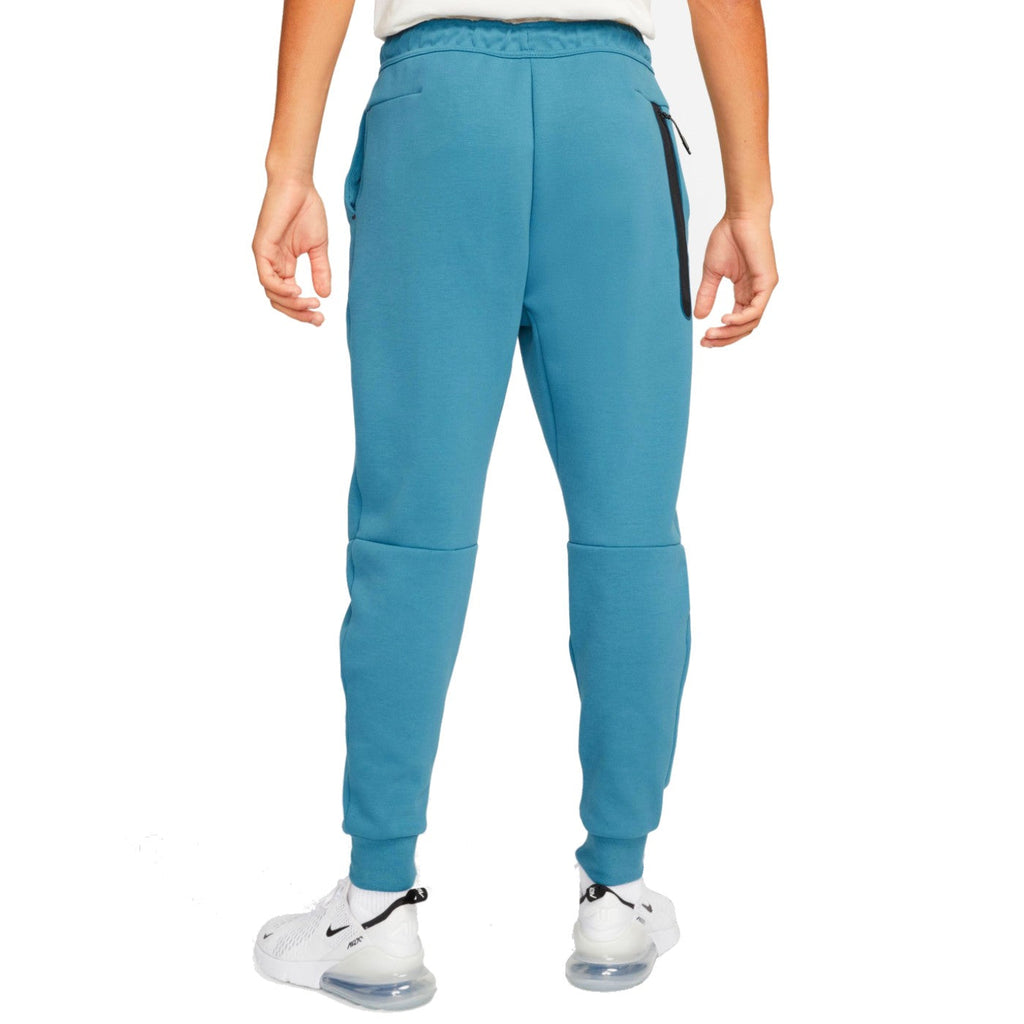 Tottenham Hotspur Tech Fleece presentation tracksuit 2022/23 - Nike